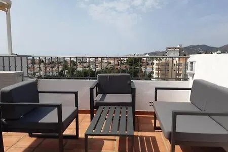 Amplio Apartamento Con Piscina Cerca De La Playa Nerja Exterior photo